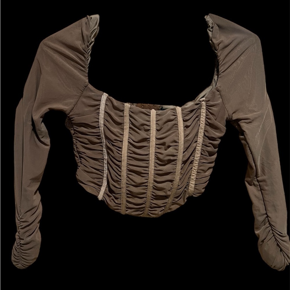 Ruched Long Sleeve Crop Top - brown